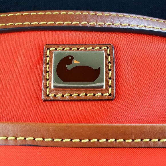DOONEY & BOURKE Red Wayfarer Domed Crossbody Bag - Picture 2 of 9